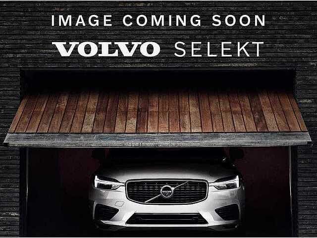 2025 Volvo XC40 2.0 B4 Ultra (Bright