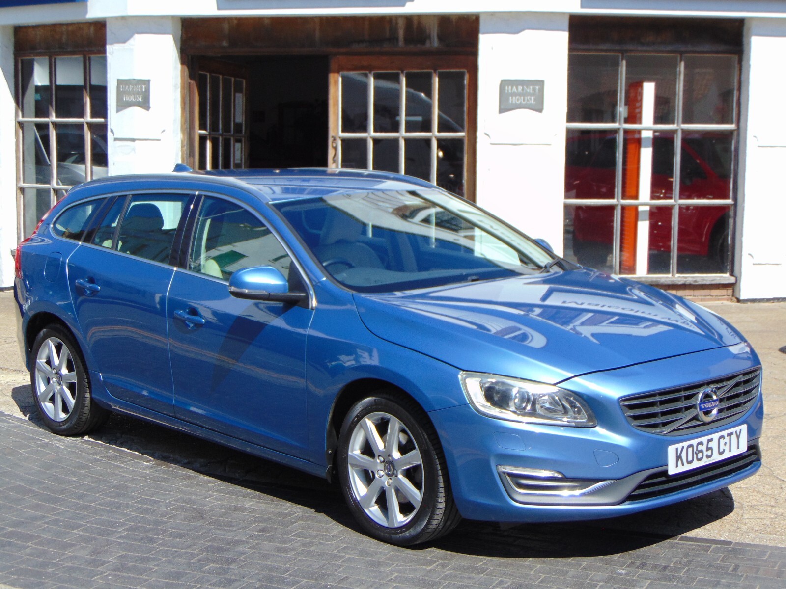 Volvo V60