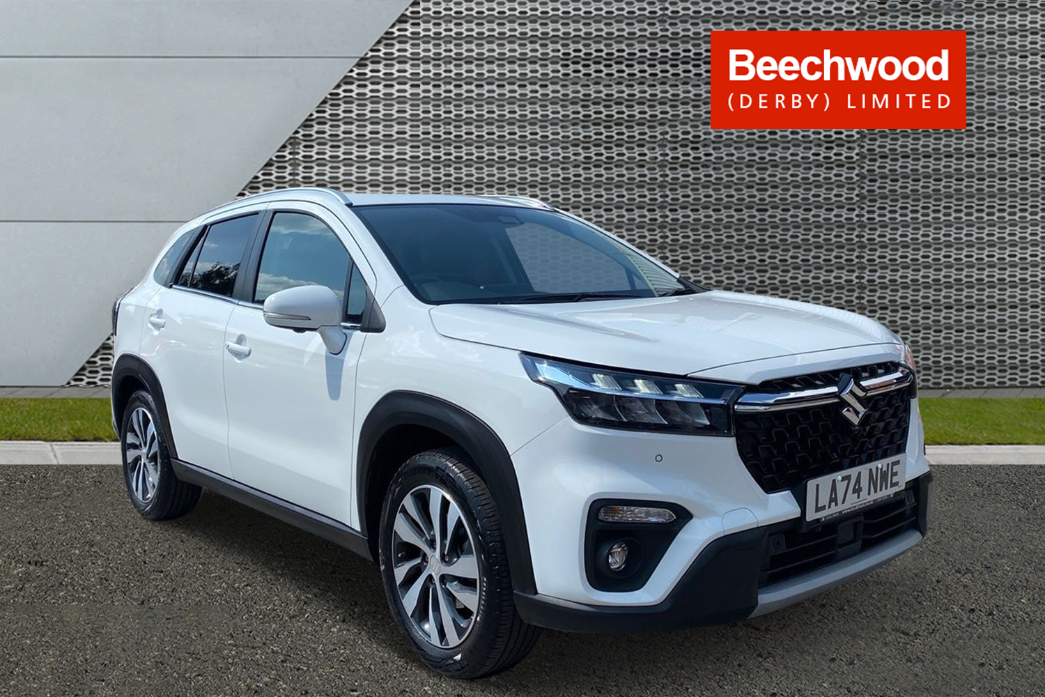 Suzuki S-cross
