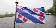 Flag-1831505_640_normal