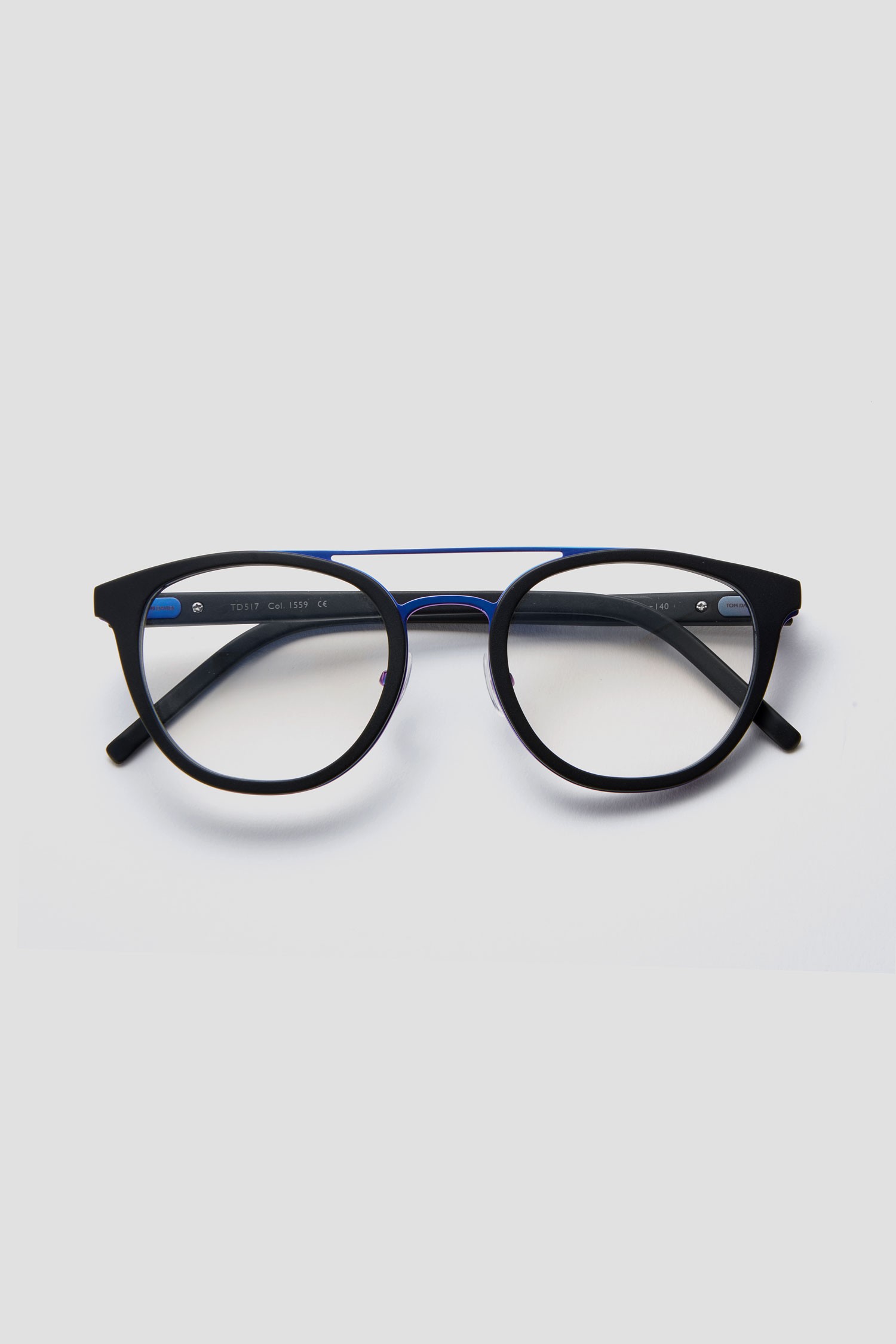 Davies glasses 2025
