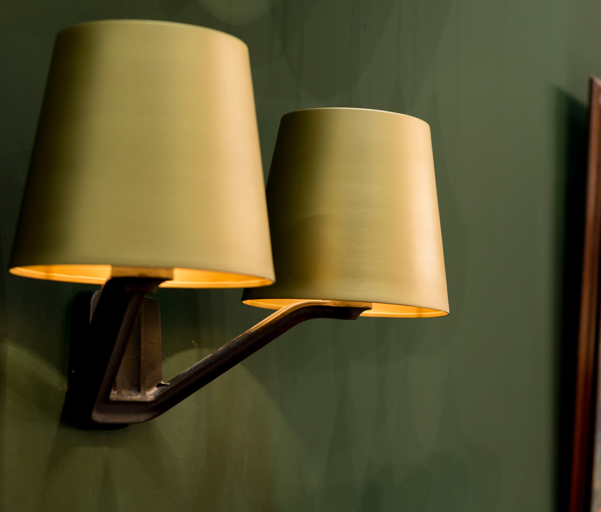 tom dixon base wall l wall light base brass black l55 4cm h30 1cm tom tom dixon base wall l wall light base brass black l55 4cm h30 1cm tom