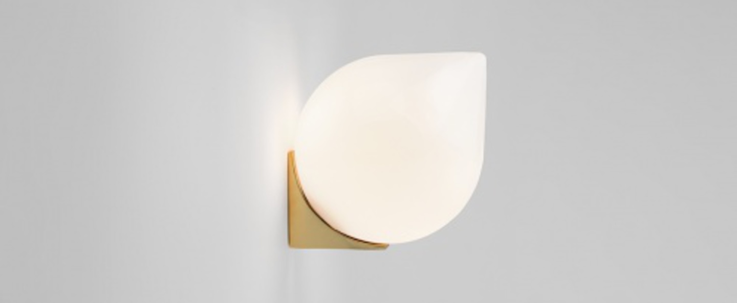 Applique murale bob blanc et laiton o15cm h18cm anastassiades studio normal