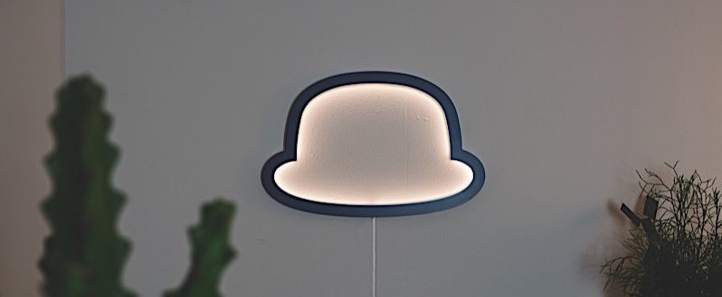 Applique murale chapeau chap o henri bleu led l49cm h32cm atelier pierre normal