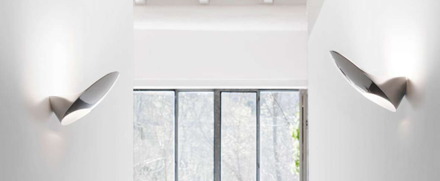 banner-image Applique murale garbi blanc metallique l20cm h14cm luceplan normal