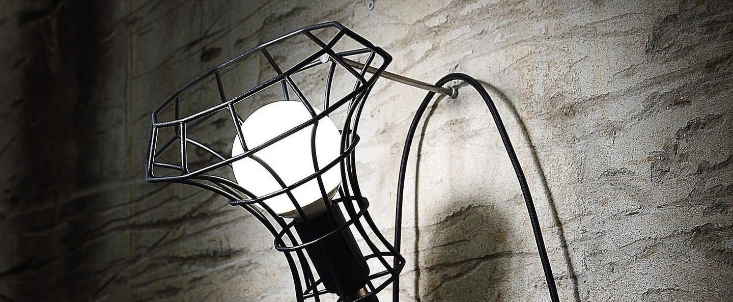 banner-image Applique murale lady cage noir h37cm zava normal