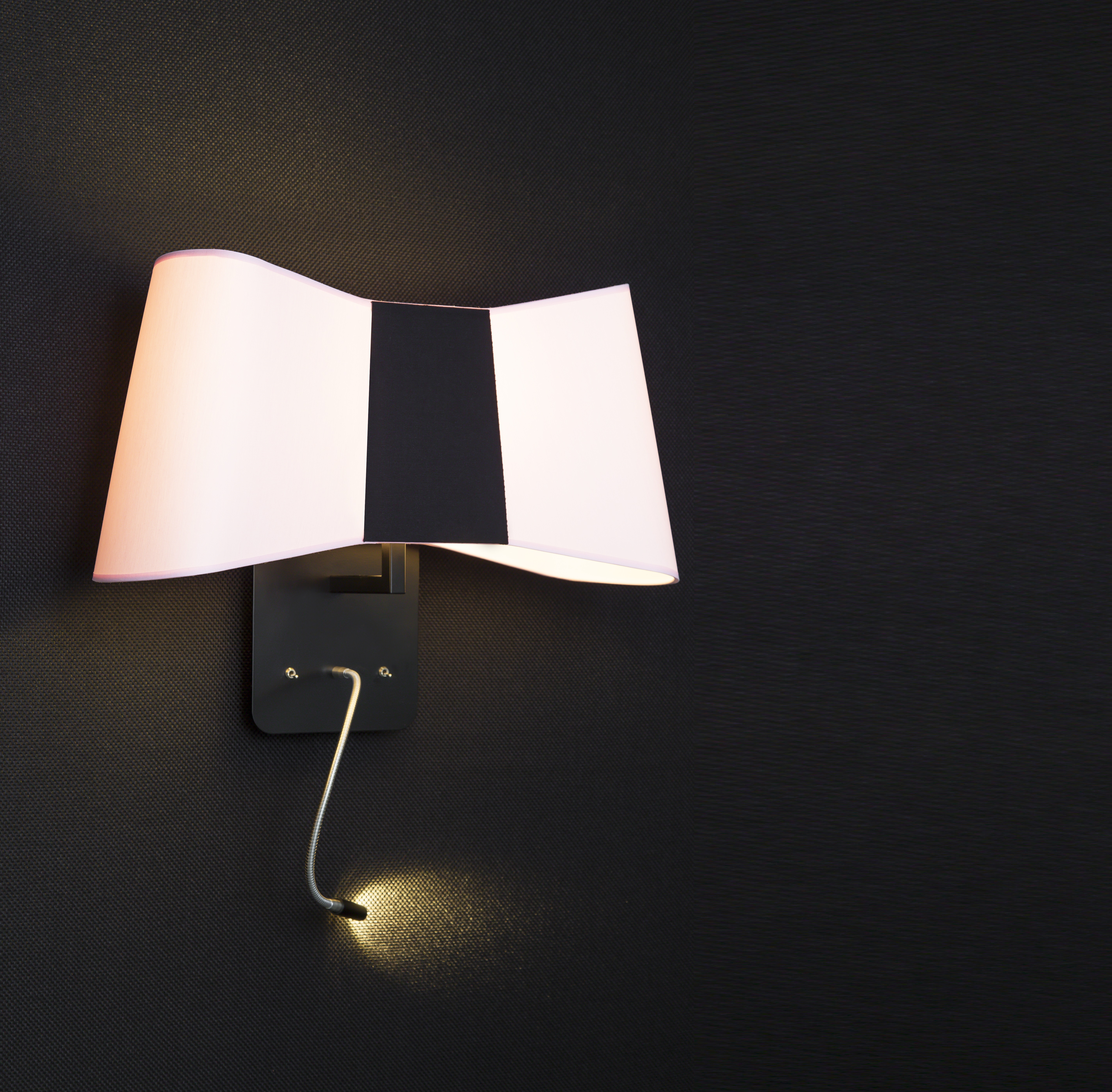 étagère murale applique murale led liseuse grand couture h38cm designheure luminaires nedgis étagère murale applique murale led liseuse grand couture h38cm designheure luminaires nedgis