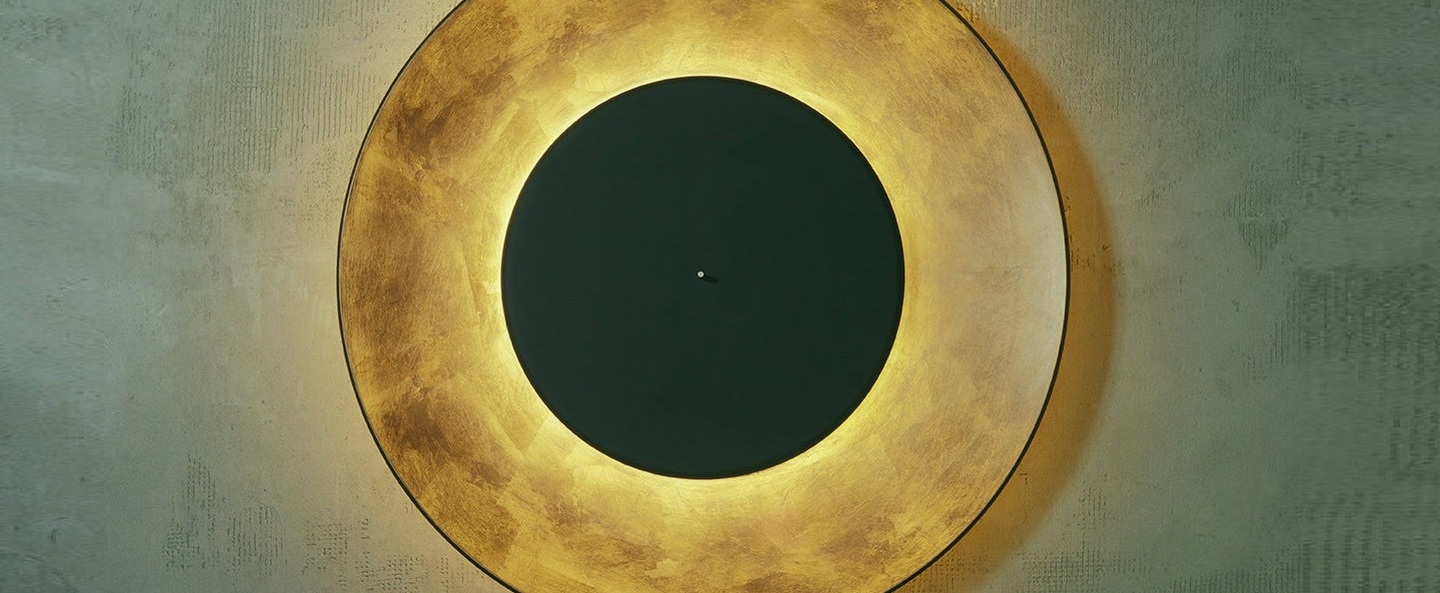 banner-image Applique murale lunaire noir et or o75cm fontana arte normal