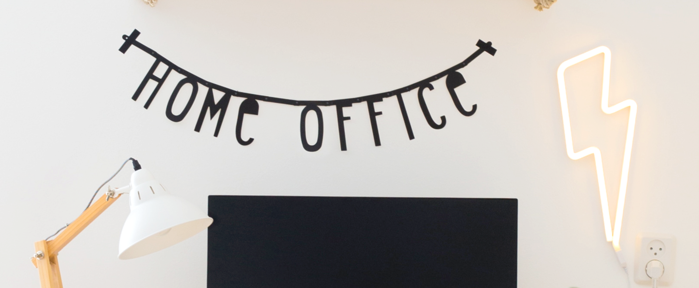 banner-image Applique murale neon eclair jaune led l17cm h41cm a little lovely company normal