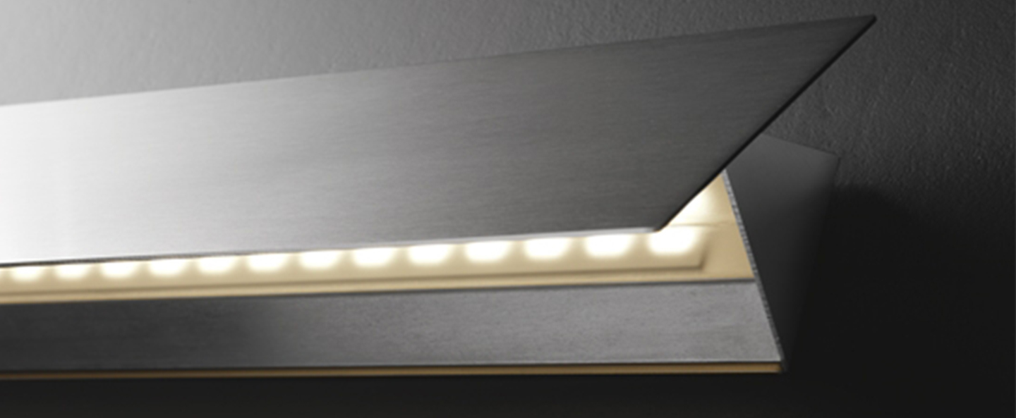 banner-image Applique murale shadow piccola blanc led 2700k 1600lm l33cm h17cm karboxx normal