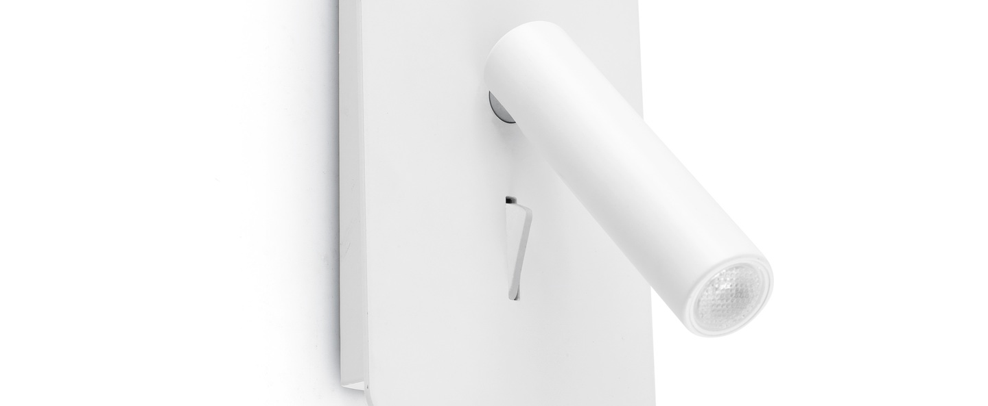 banner-image Applique murale suau blanc h17cm faro normal