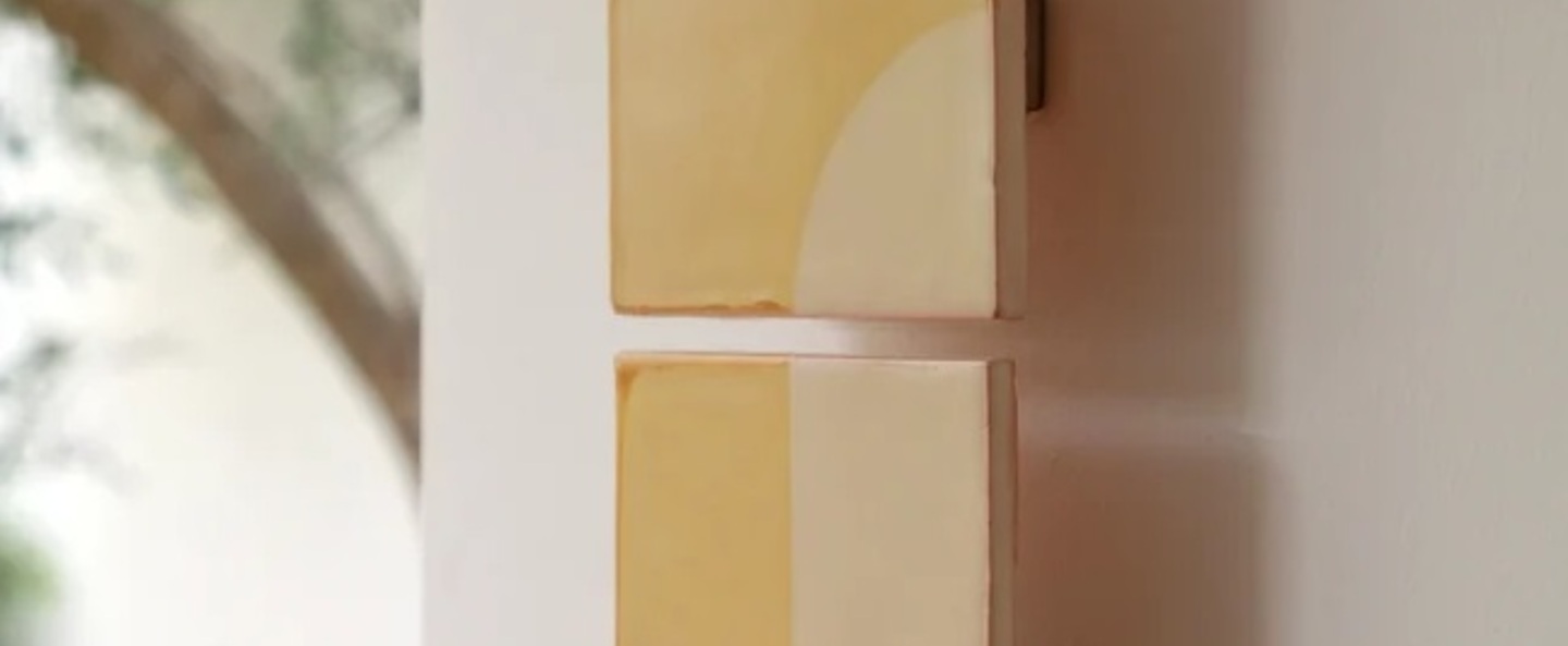 Applique murale tiles door j blanc jaune l14cm h29cm violaine d harcourt normal