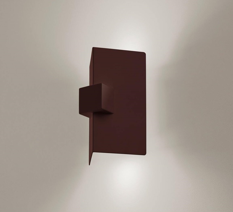 V2 e studio nocc applique murale wall light  owen v2erouge  design signed nedgis 139356 product