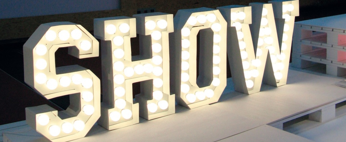 banner-image Applique murale vegaz lettre o led blanc h60cm seletti normal