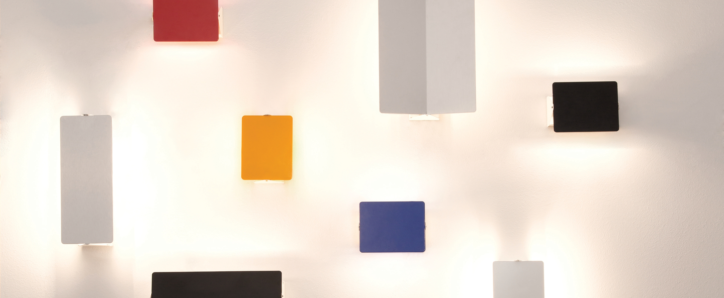 banner-image Applique murale volet pivotant plie noir led 3000k 2000lm l26cm h34cm nemo lighting normal