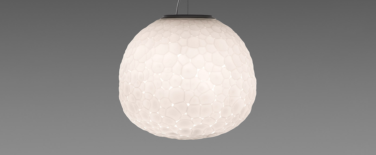 Applique ou plafonnier meteorite 48 blanc o48cm h43cm artemide normal