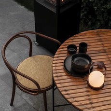 Carrie studio norm architects baladeuse d exterieur outdoor portable lamp  menu 4864349  design signed nedgis 141128 thumb