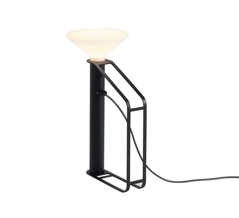 Piton tom chung baladeuse portable lamp  muuto 22580  design signed nedgis 148176 product