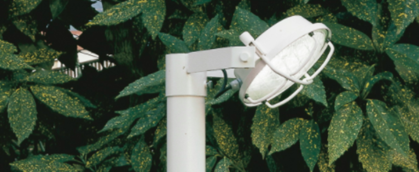 banner-image Borne out 90 blanc led o22cm h90cm martinelli luce normal