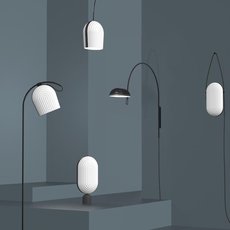 Lampadaire, Arc, blanc, LED, Ø28cm, H142cm Le Klint Lampadaire, Arc, blanc, LED, Ø28cm, H142cm Le Klint