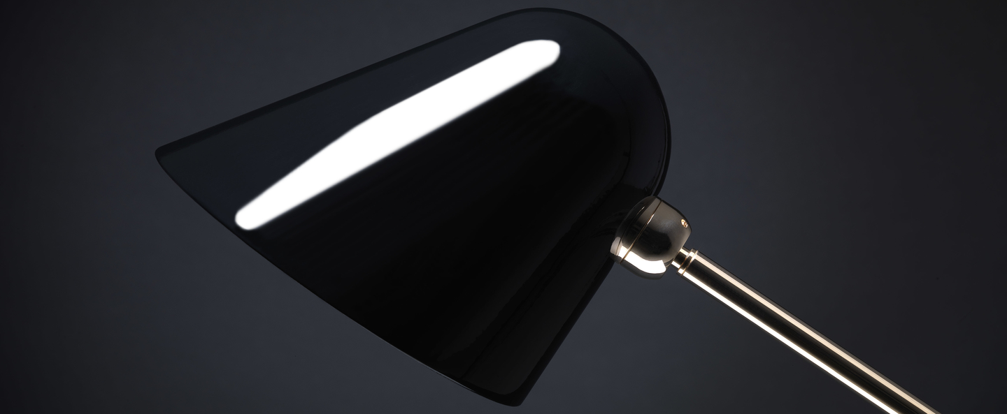 banner-image Lampadaire beghina noir brillant laiton led 3000k 200lm l40cm h127cm tato italia normal