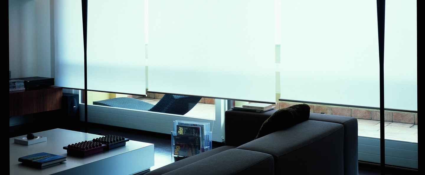 banner-image Lampadaire do with noir o8cm h182cm oluce normal