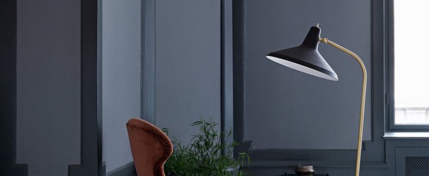 banner-image Lampadaire g10 noir o26 5cm h140cm gubi normal