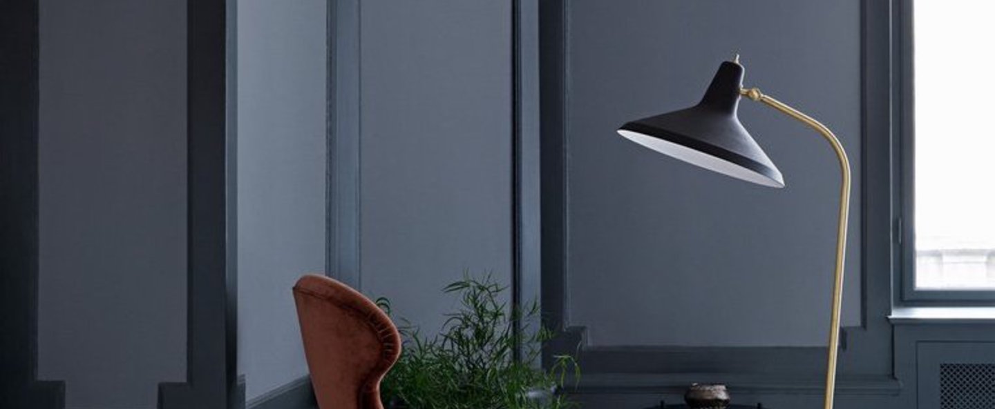 Lampadaire g10 noir o26 5cm h140cm gubi normal