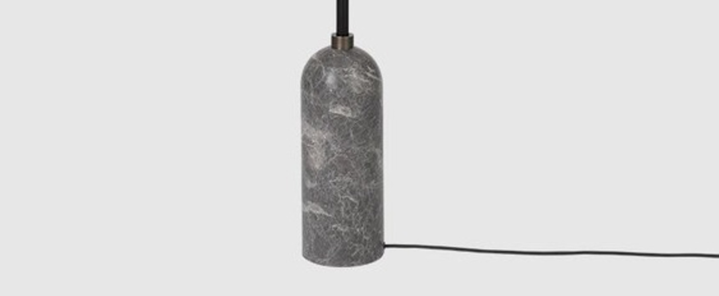banner-image Lampadaire gravity gris marbre o50cm h169cm gubi normal
