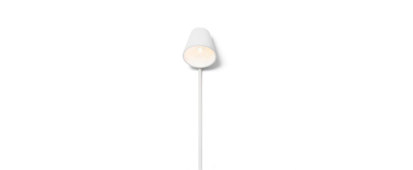 banner-image Lampadaire manana blanc l40cm h170cm design house stockholm normal