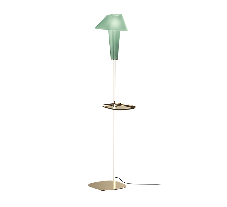 Rever 1 0 large studio wever ducre lampadaire floor light  wever et ducre 6534etgg  design signed nedgis 128605 product