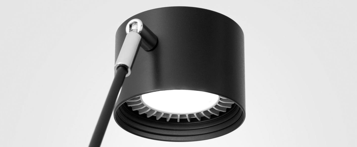 Lampadaire sampei 230 noir mat led 2700k 1625lm l79 5cm h215cm davide groppi normal