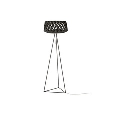 Signature tripod 60 quel designer tuukka halonen lampadaire  pilke p12001  design signed nedgis 193427 thumb