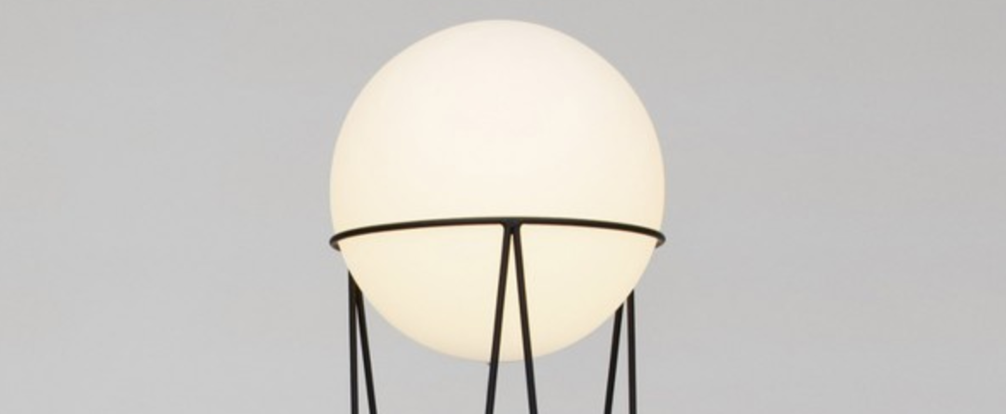 Lampadaire structure and globe noir o40cm h130cm atelier areti normal