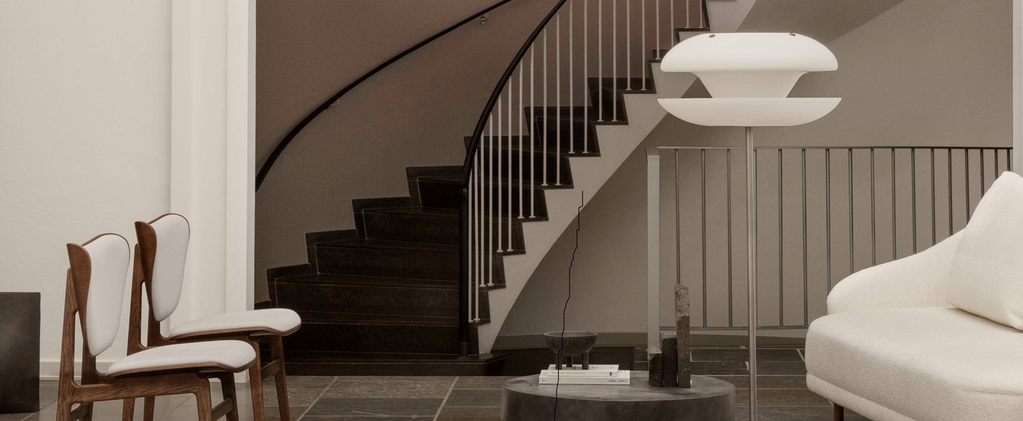banner-image Lampadaire yo yo 4 verre opal blanc led dimmable o45cm h140cm norr11 normal