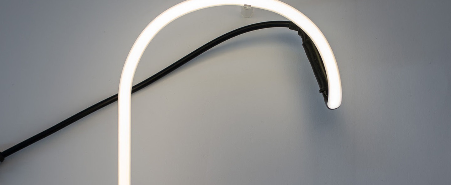 banner-image Lampe a poser alphafont c blanc l15 7cm h35cm seletti normal