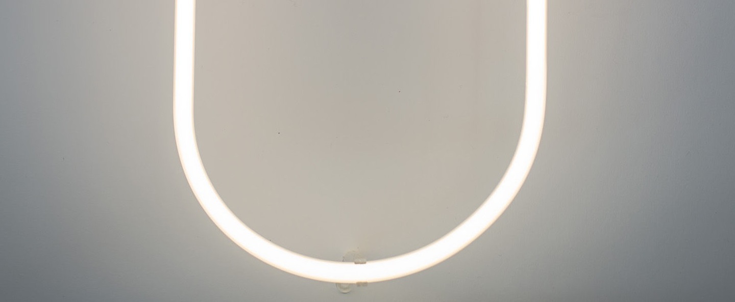 banner-image Lampe a poser alphafont u blanc l15 7cm h35cm seletti normal