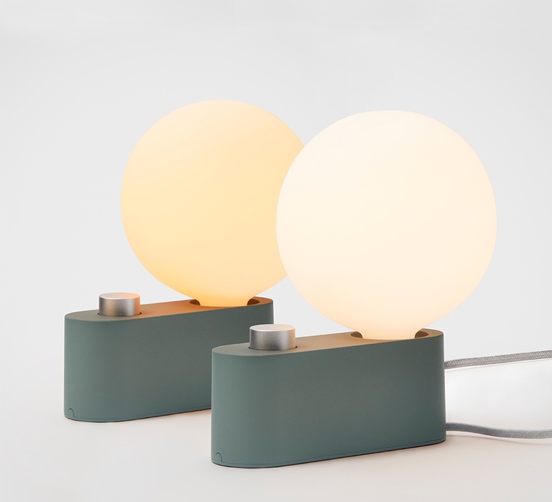 Lampe Touch Metal Noir J-Line en Vente sur Plante Ta Deco