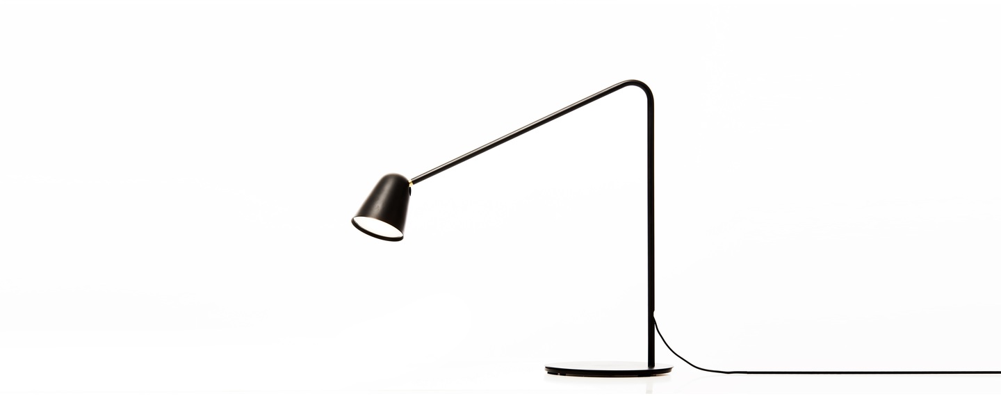 Lampe a poser chaplin noir l60cm formagenda normal