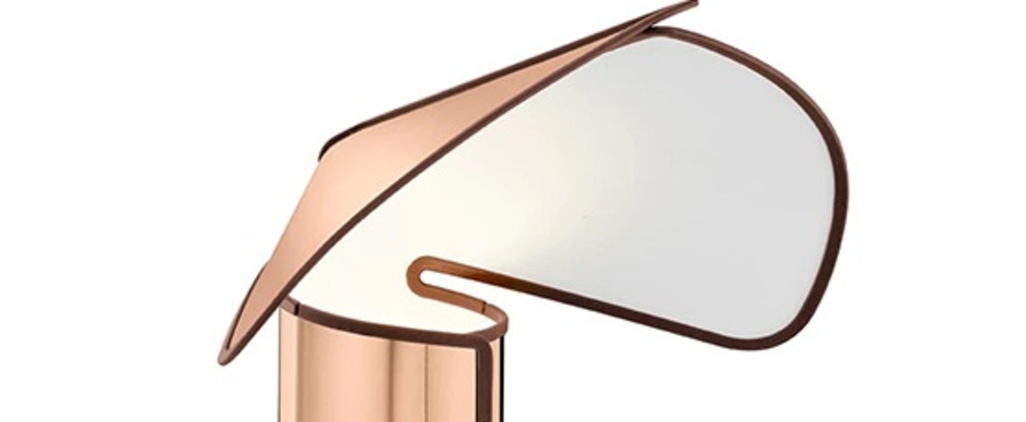 banner-image Lampe a poser chiara rose dore et blanc bordure rouge oxyde l28cm h41cm flos normal
