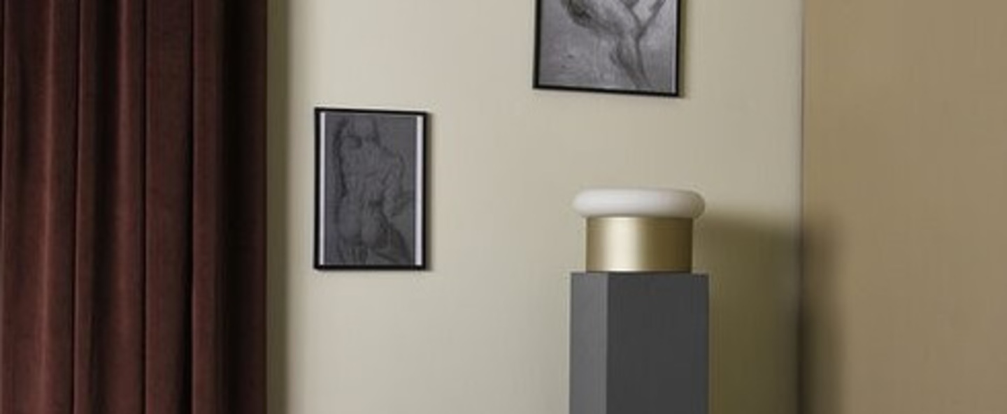banner-image Lampe a poser collona verre opal blanc laiton o25cm h15cm eno studio normal