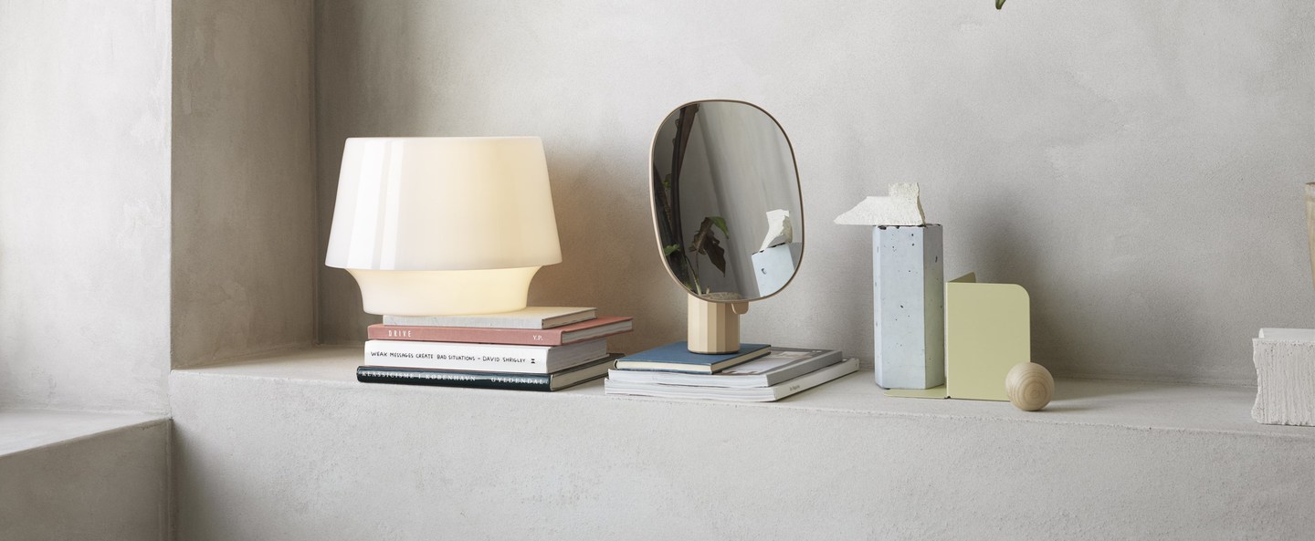 banner-image Lampe a poser cosy l blanc l34 8cm hcm muuto normal