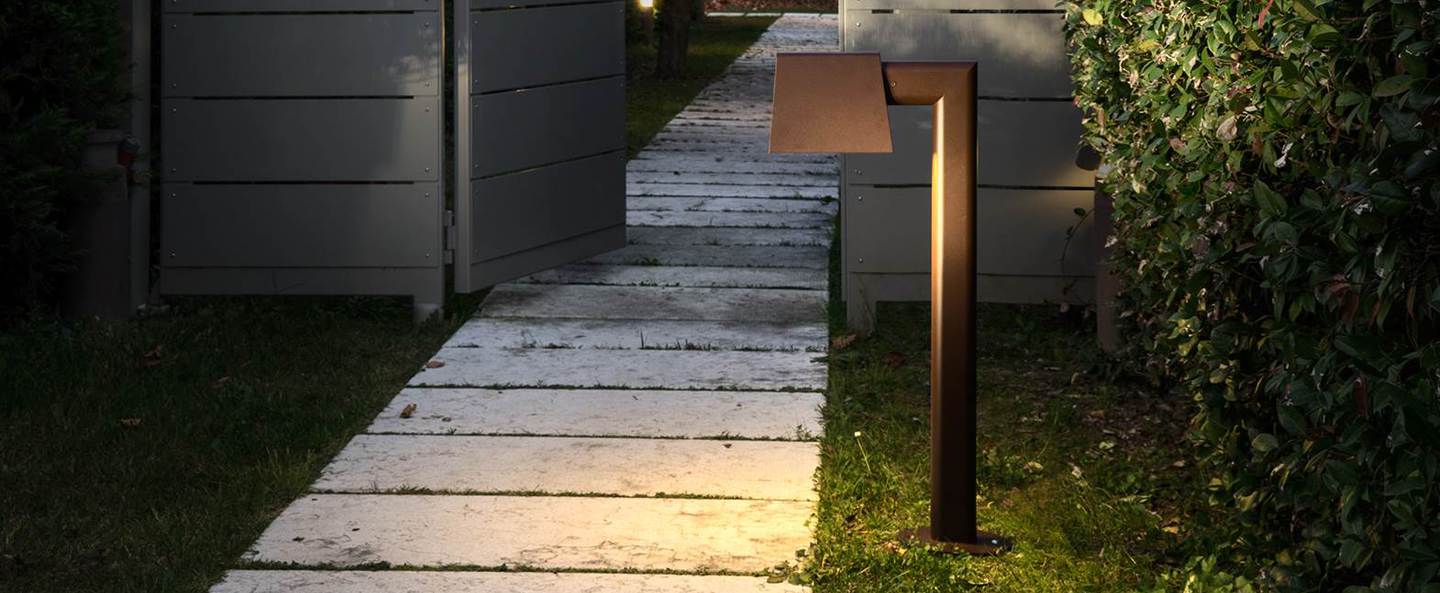 Lampe a poser d exterieur saint tropez marron l16 5cm h87cm torremato normal