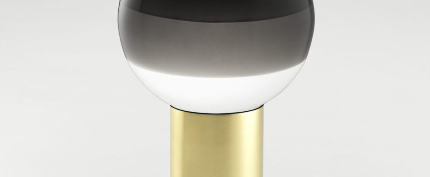 banner-image Lampe a poser dipping light portable noir laiton led k 240lm o12 5cm h22 2cm marset normal