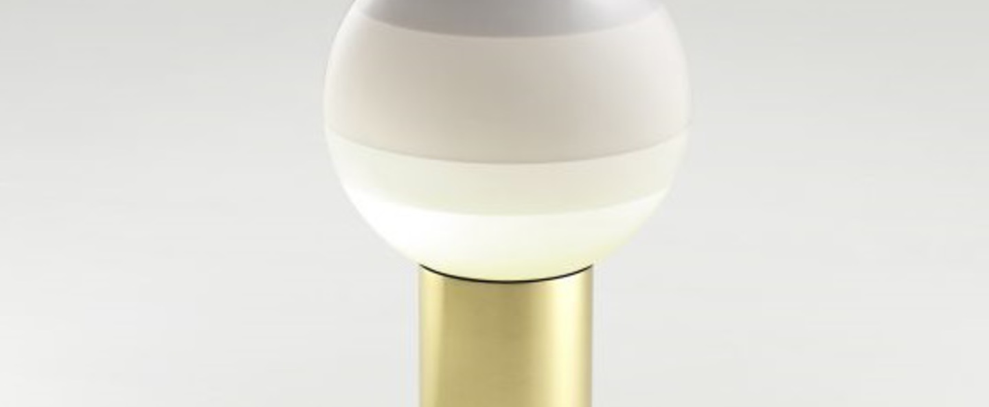 banner-image Lampe a poser dipping light s blanc laiton led 2700k 546lm o20cm h36cm marset normal