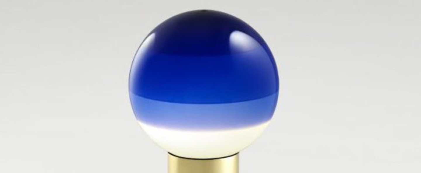 banner-image Lampe a poser dipping light s bleu laiton led 2700k 546lm o20cm h36cm marset normal