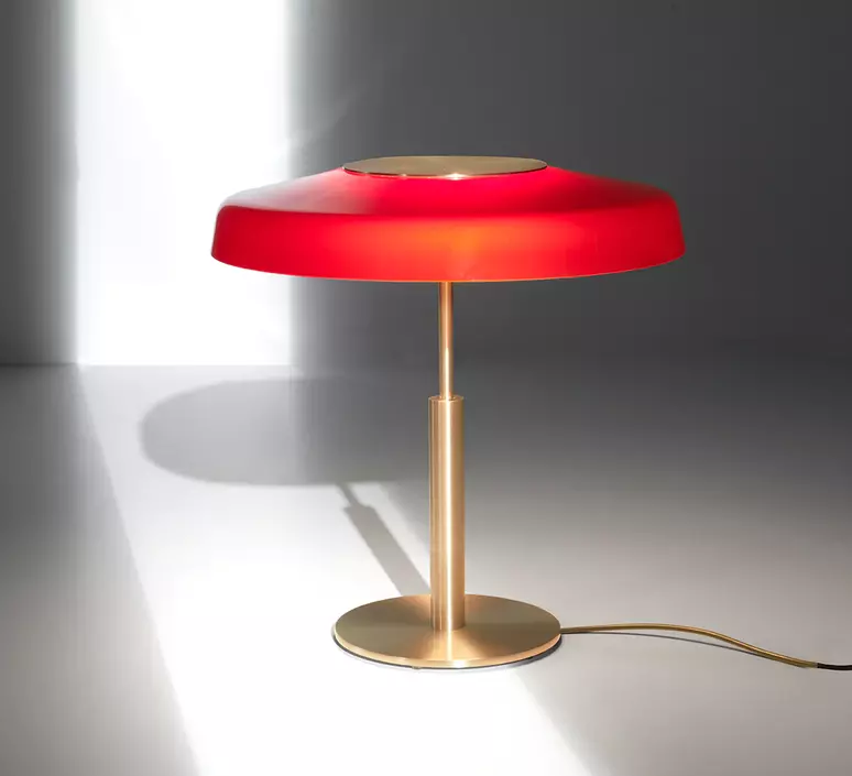 Dora 271 quel designer angeletti ruzza design  lampe a poser  oluce 271 or ro  design signed nedgis 195452 product