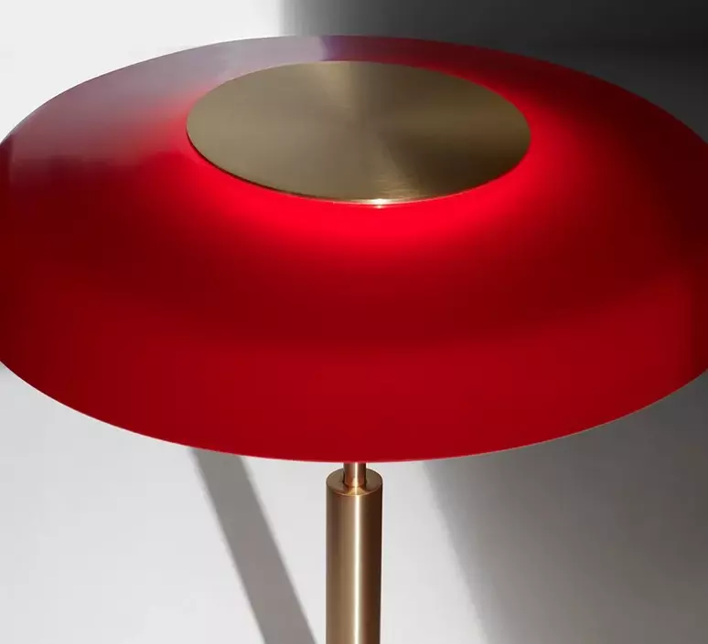 Dora 271 quel designer angeletti ruzza design  lampe a poser  oluce 271 or ro  design signed nedgis 195453 product