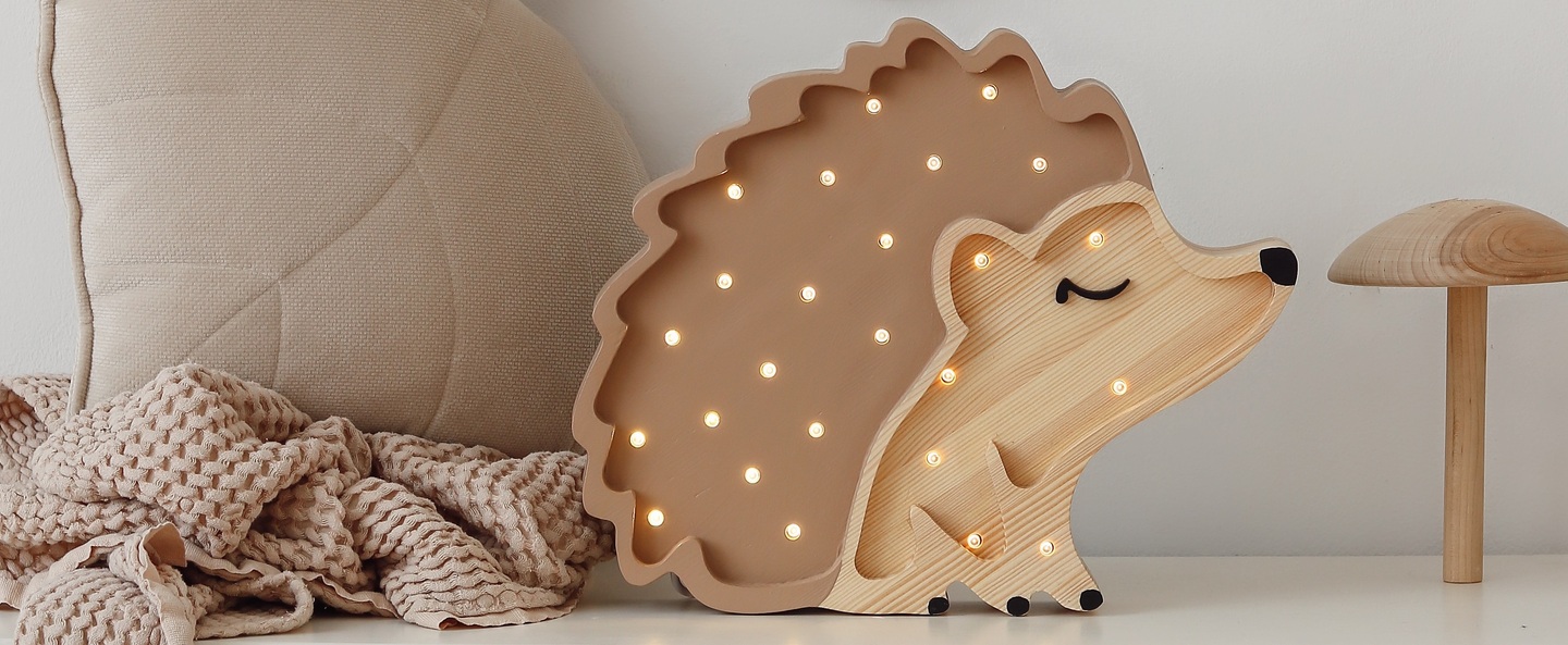 banner-image Lampe a poser enfant hedgehog lamp automon brown led k lm l30cm h23cm little lights normal