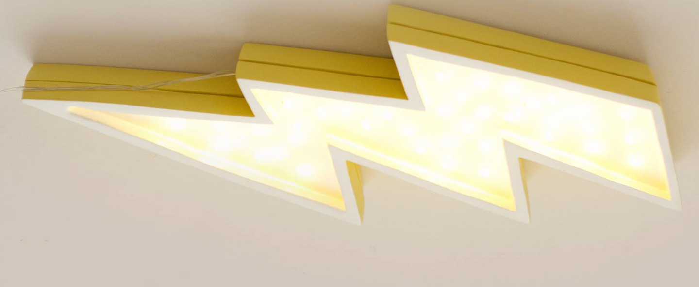 banner-image Lampe a poser enfant lightning bolt jaune l42cm h20cm little lights normal